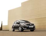 Toyota Auris 2010 года